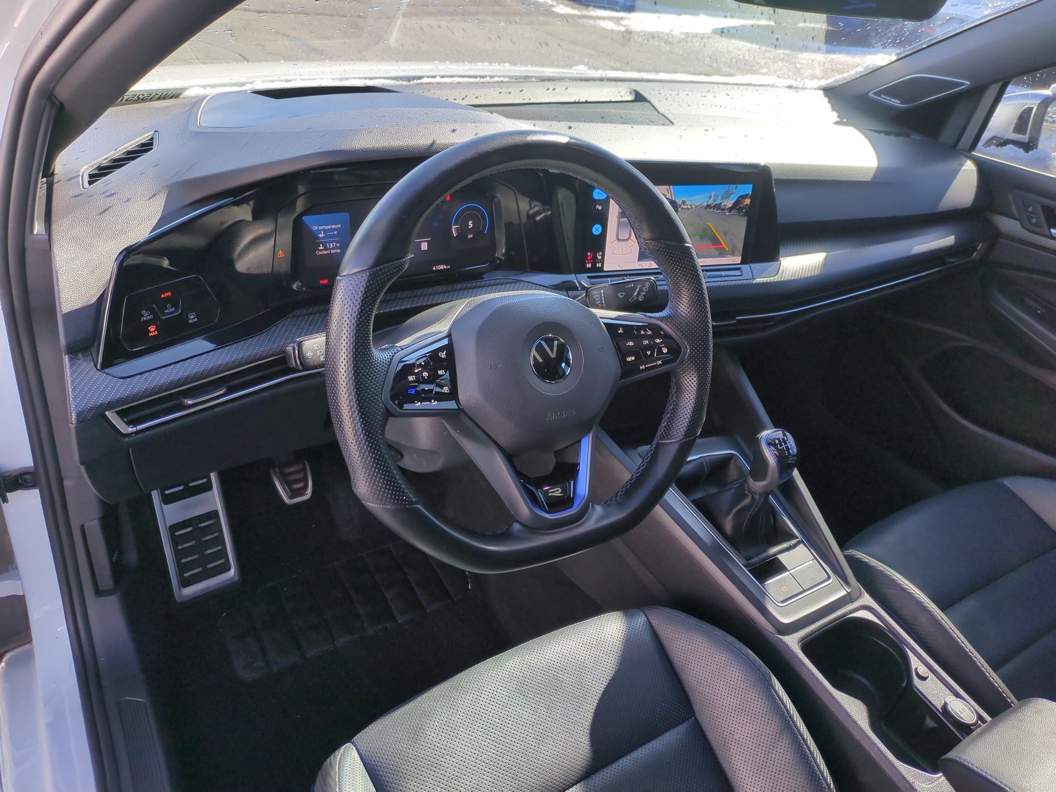 Used 2022 Volkswagen Golf R image 15