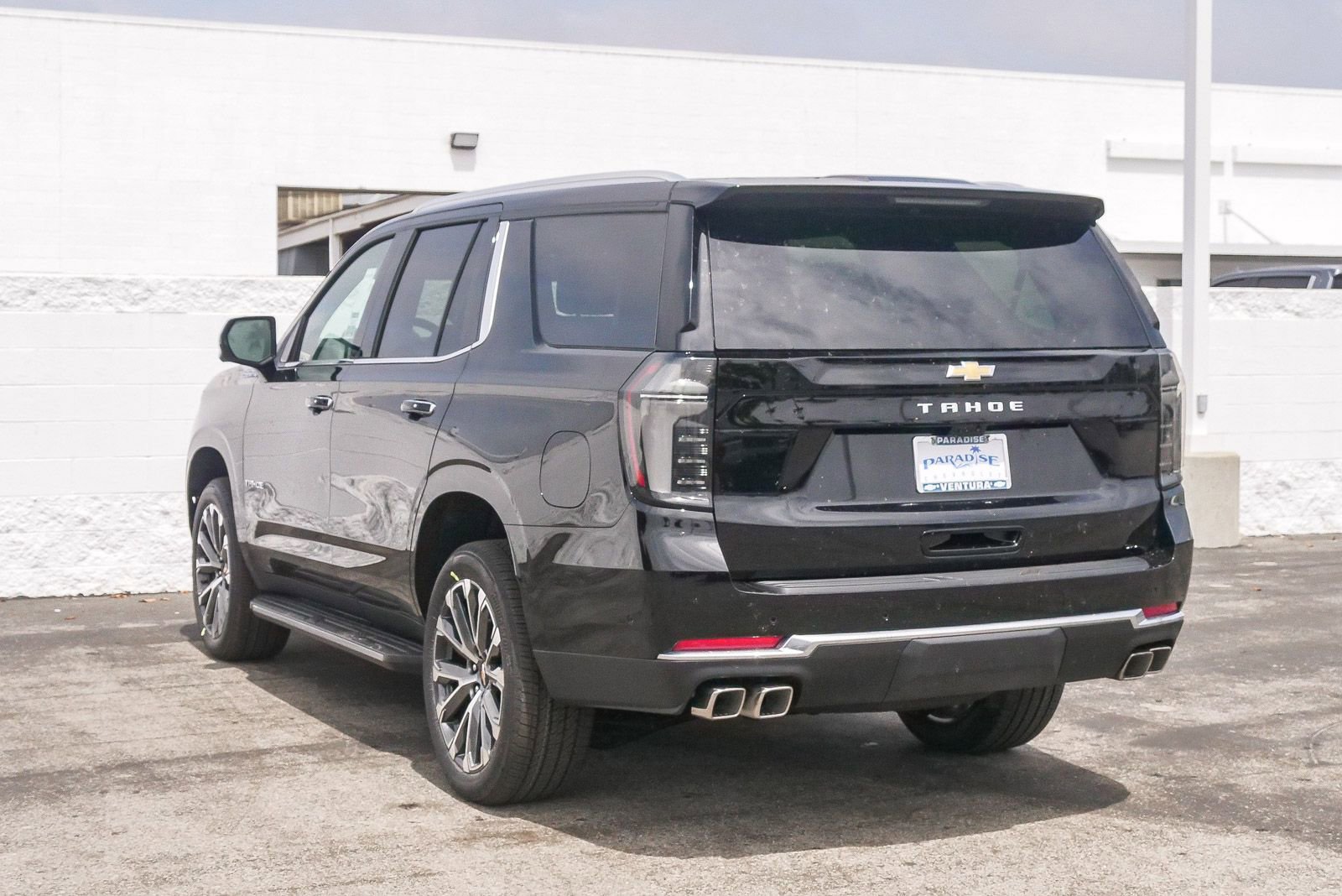 New 2026 Chevrolet Tahoe High Country w/ Sun And Tow Package AWD/4WD image 7