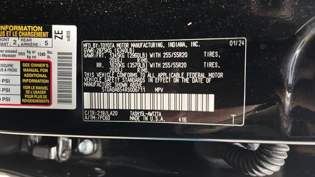Used 2024 Toyota Grand Highlander AWD Hybrid image 30