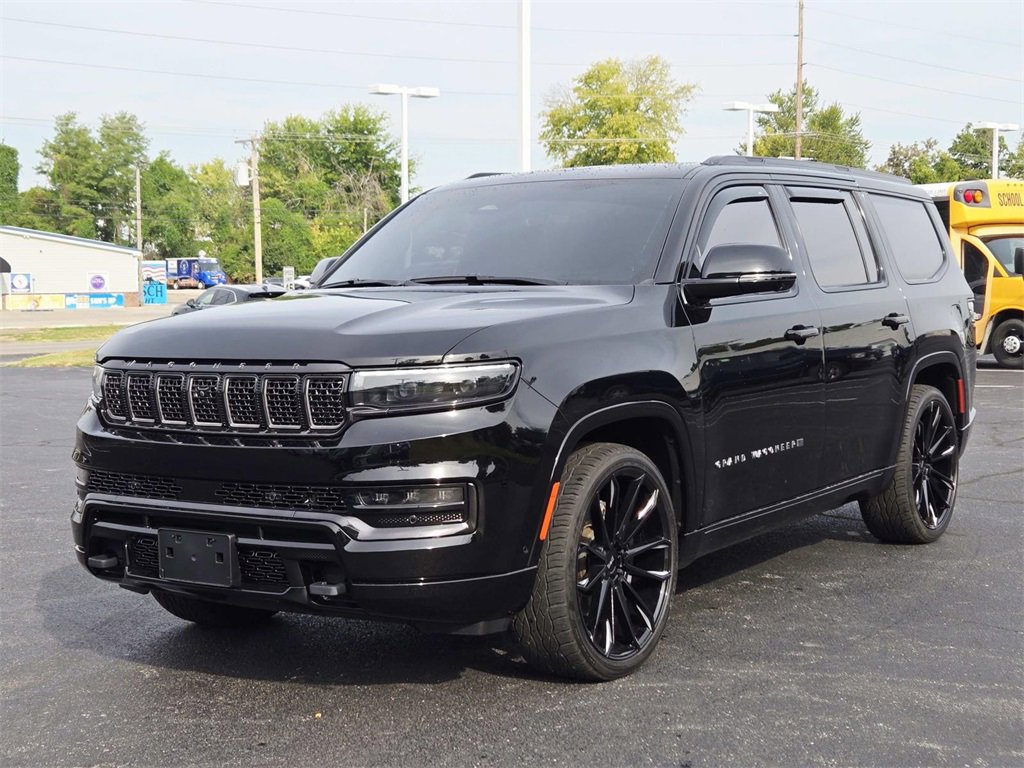 Used 2024 Jeep Grand Wagoneer Series III w/ Rear Seat Video Group 1 image 7