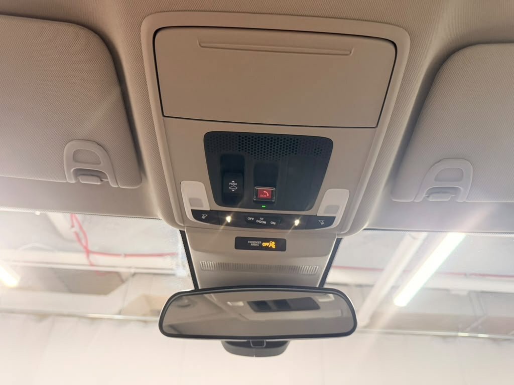 Certified 2025 Honda Accord SE image 27