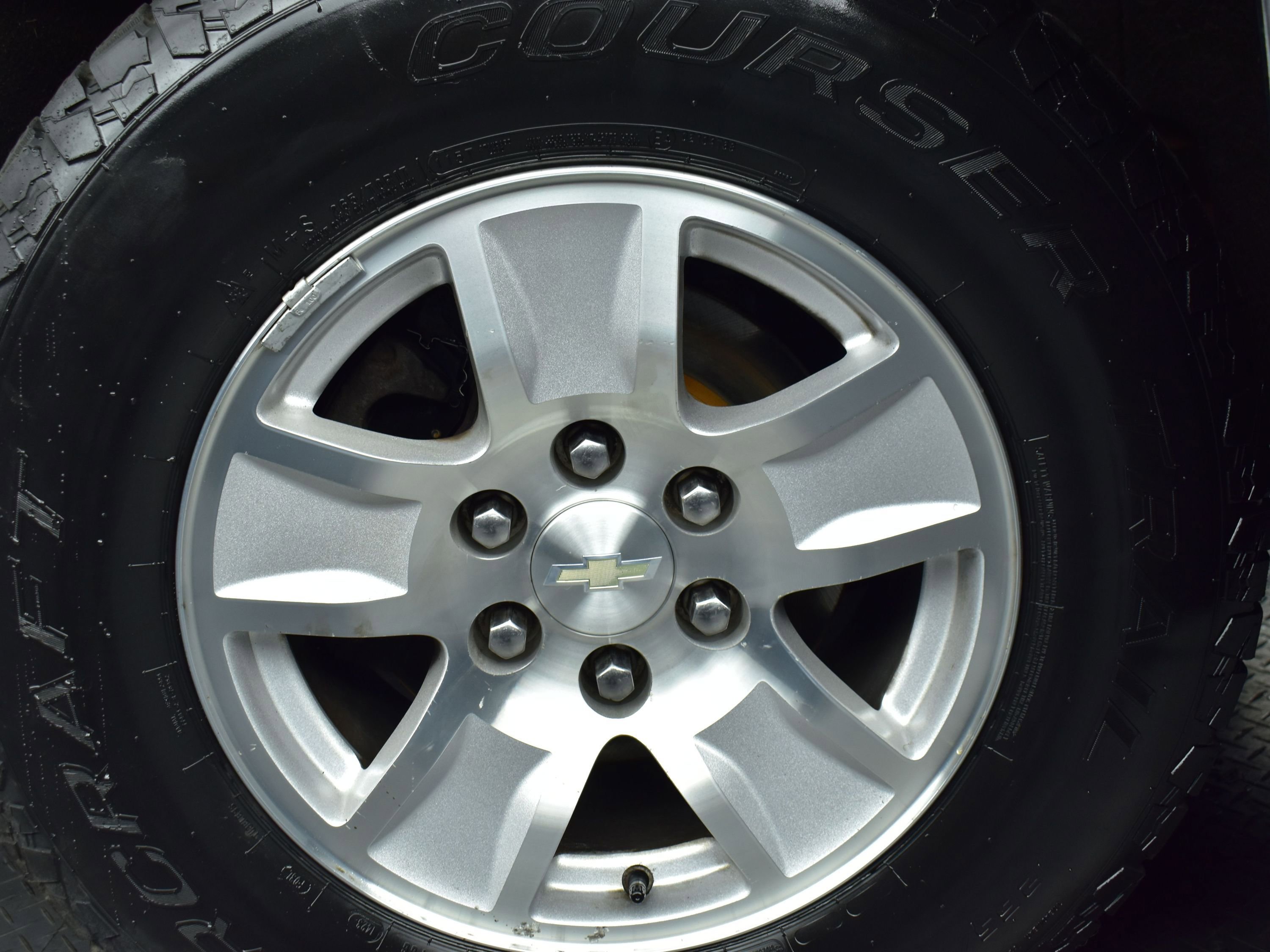 Used 2019 Chevrolet Silverado 1500 LT image 14