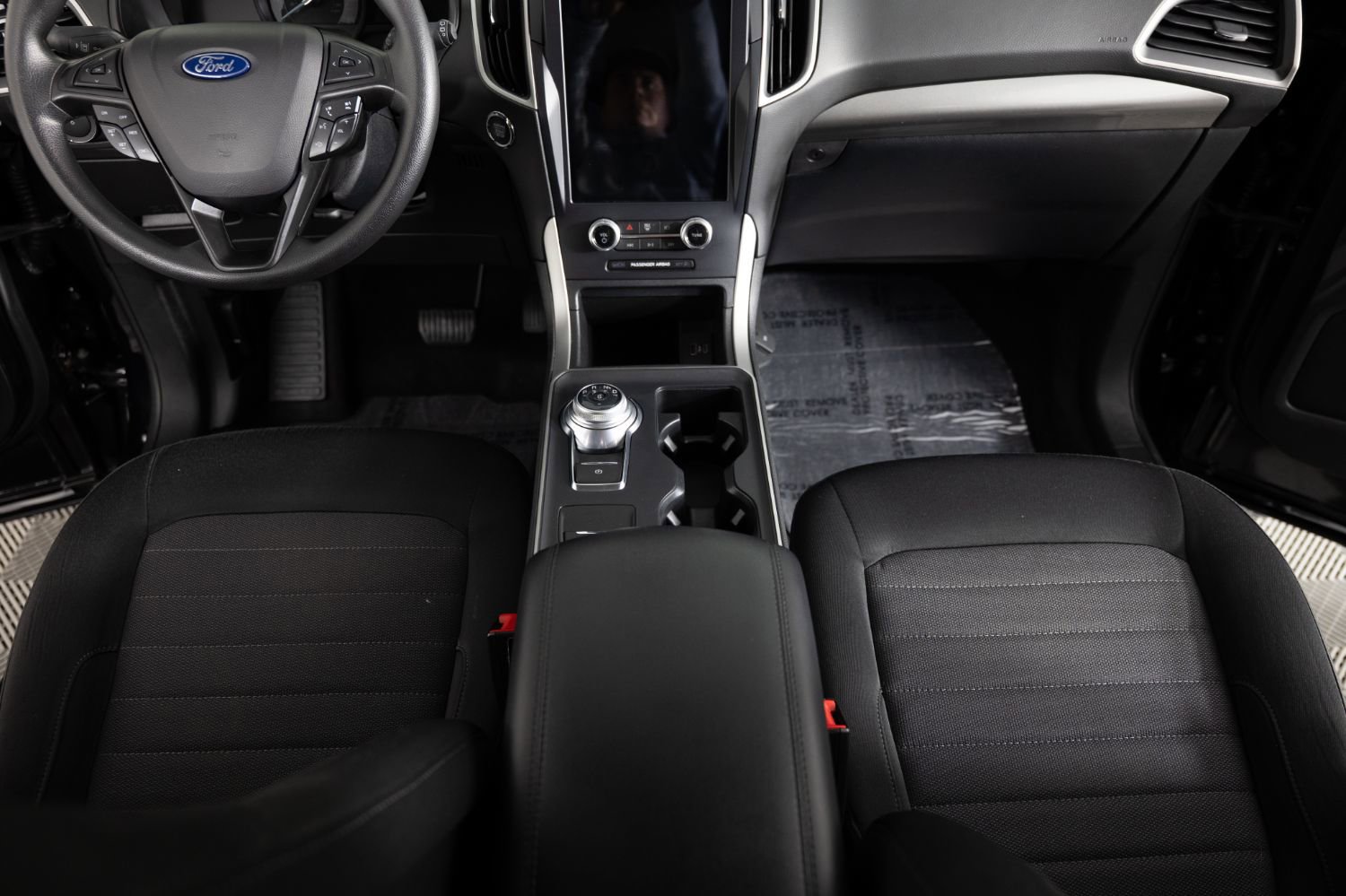 Used 2022 Ford Edge SE w/ Black Appearance Package image 31