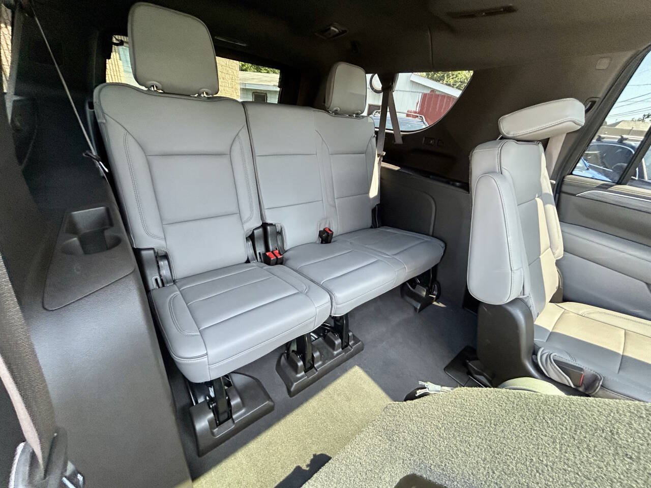 Used 2021 GMC Yukon XL SLT w/ SLT Luxury Plus Package AWD/4WD image 16