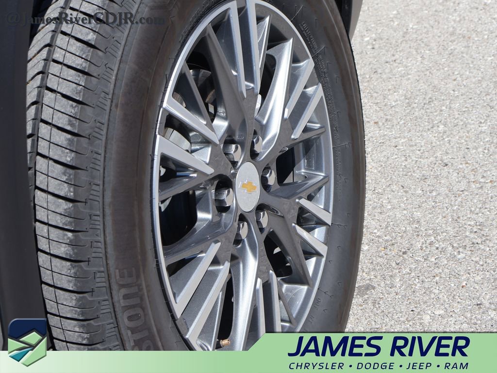 Used 2026 Chevrolet Traverse LT AWD/4WD image 40