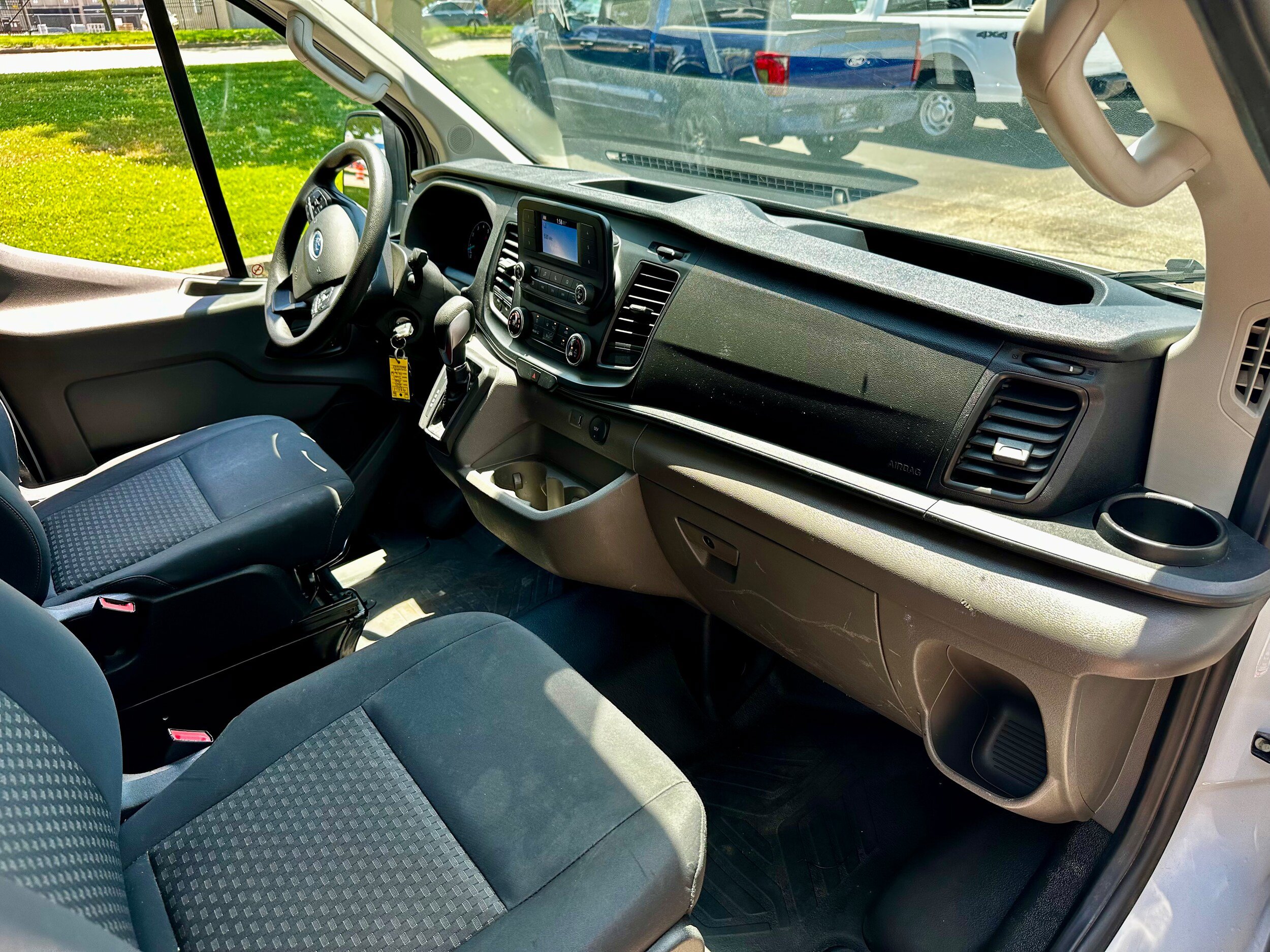 Used 2024 Ford Transit 250 Low Roof w/ Exterior Upgrade Package RWD image 15