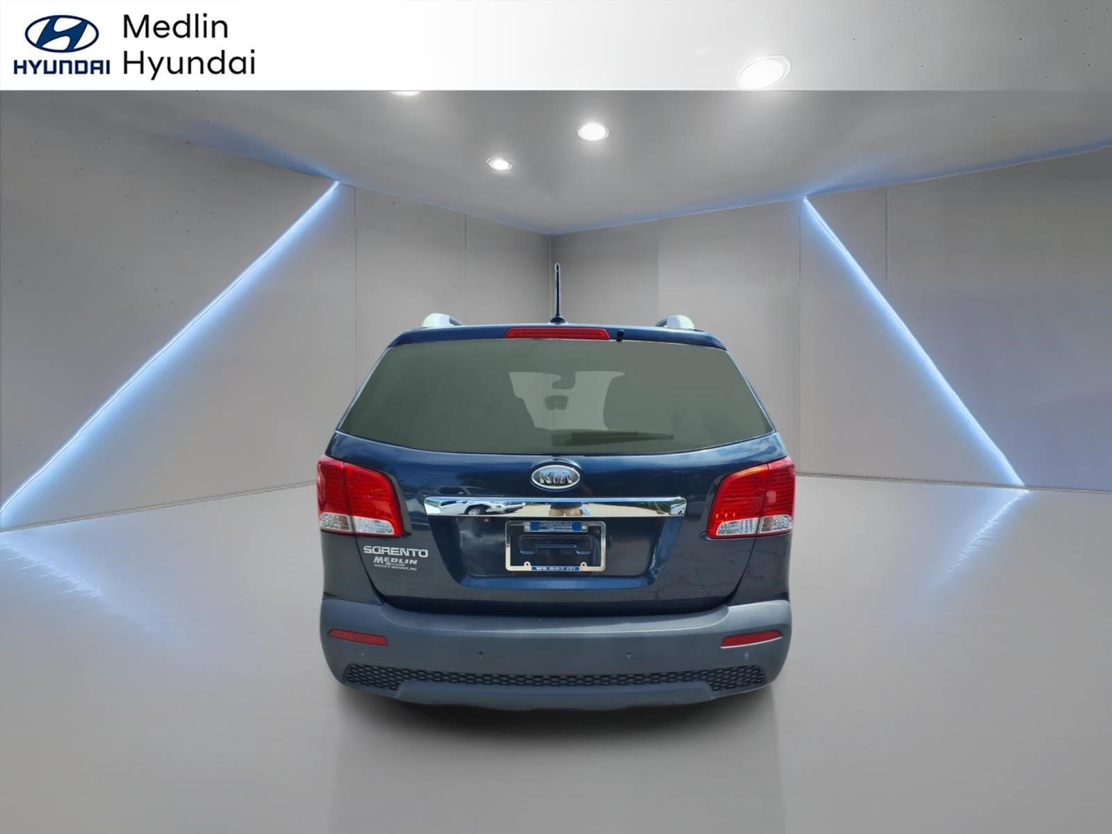 Used 2012 Kia Sorento LX w/ Convenience Pkg FWD image 4