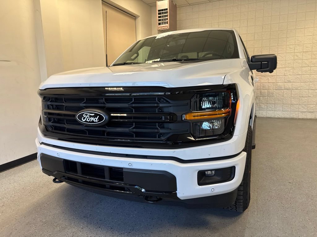 New 2026 Ford F150 XLT w/ Equipment Group 302A MID AWD/4WD image 13
