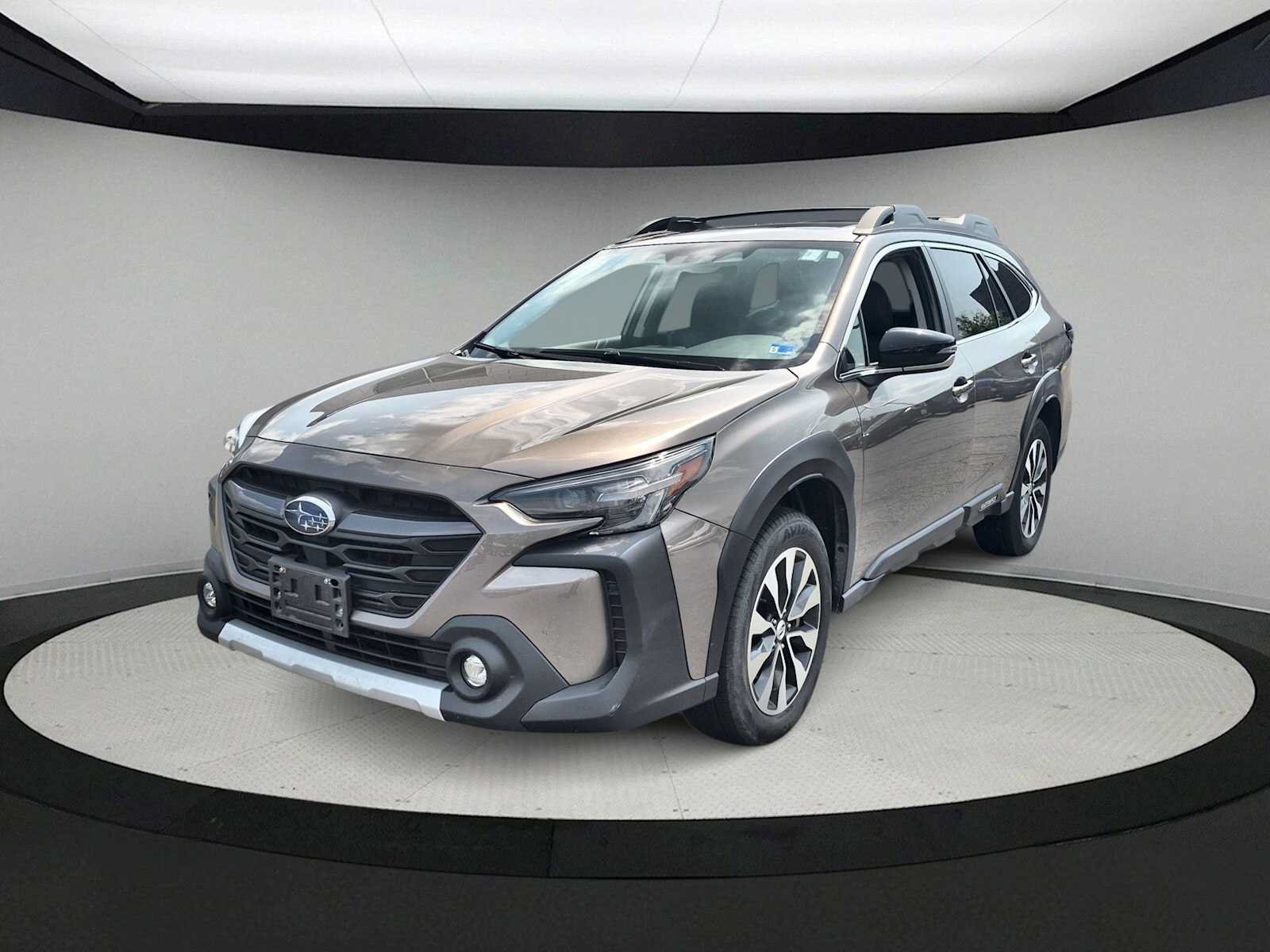 Certified 2024 Subaru Outback Limited XT AWD/4WD image 4