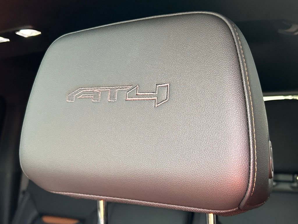 Used 2025 GMC Sierra 2500 AT4 w/ AT4 Premium Plus Package image 36