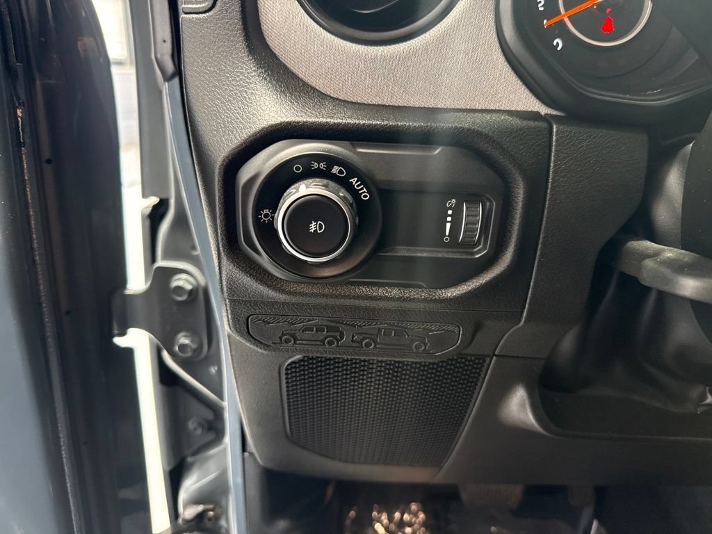 Used 2024 Jeep Wrangler Sport AWD/4WD image 14