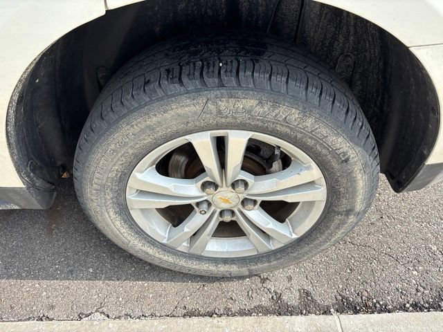 Used 2015 Chevrolet Equinox LT w/ Power Convenience Package FWD image 12