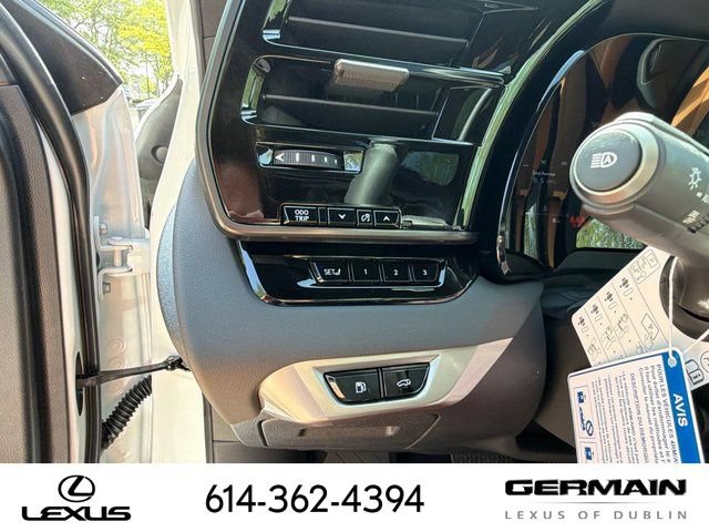 New 2026 Lexus RX 350 AWD image 24
