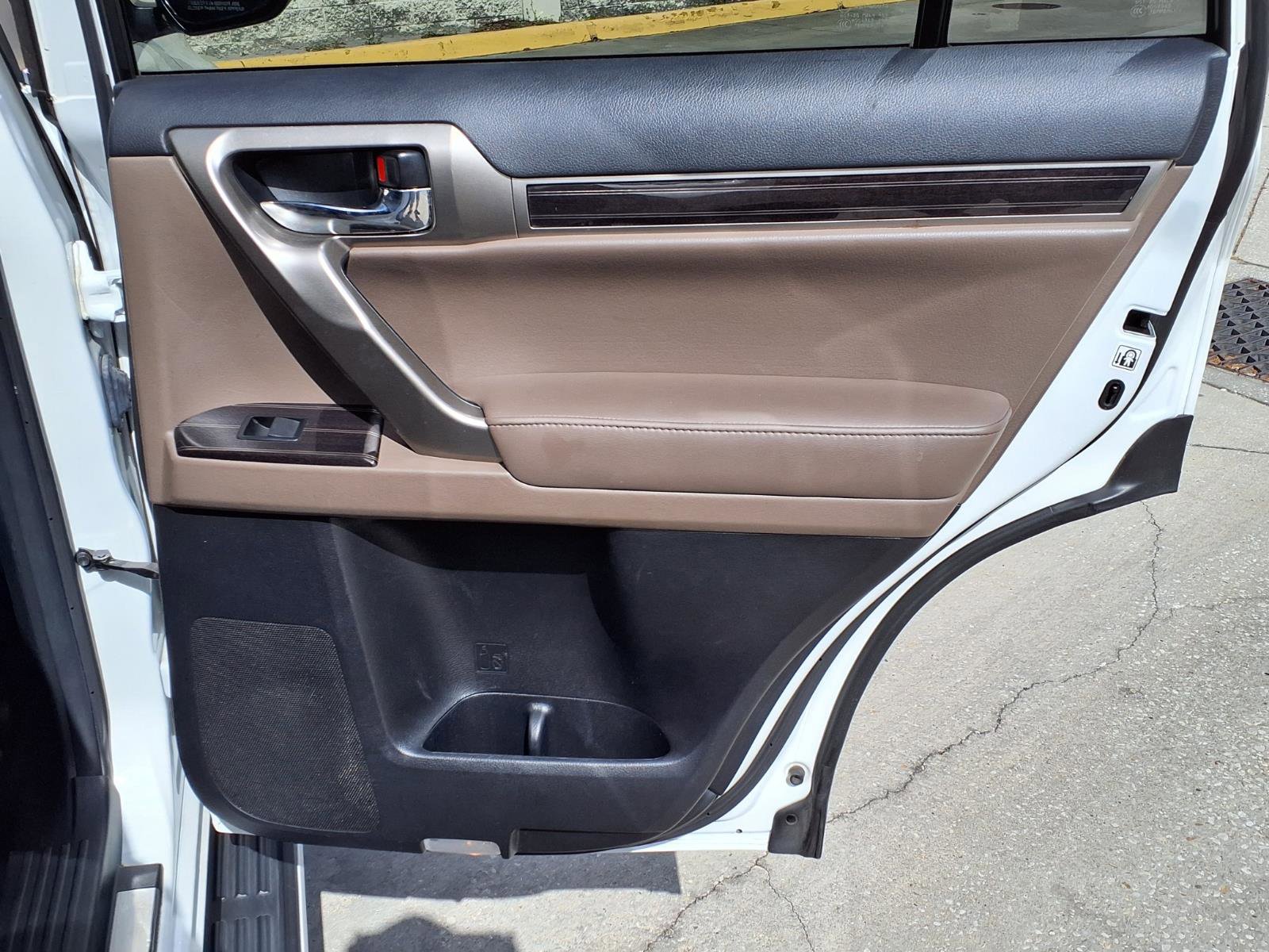 Used 2021 Lexus GX 460 Premium image 12