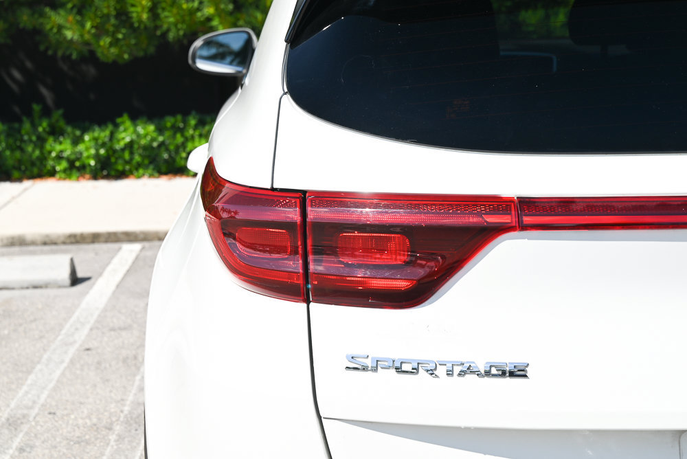 Used 2020 Kia Sportage LX FWD image 11