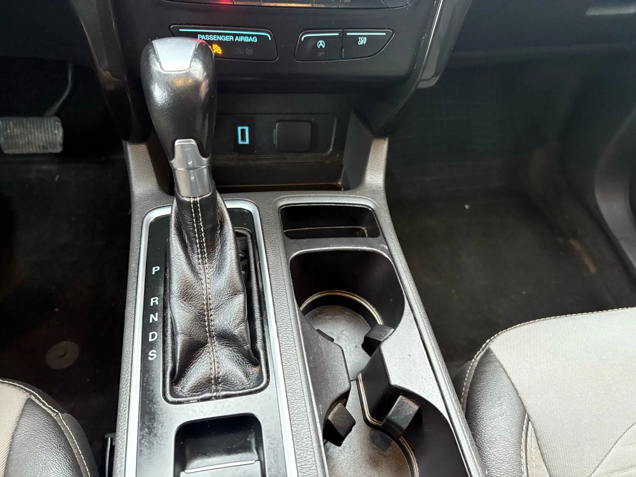 Used 2017 Ford Escape Titanium image 20