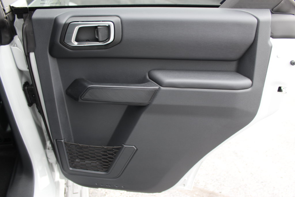 New 2026 Ford Bronco Outer Banks AWD/4WD image 13