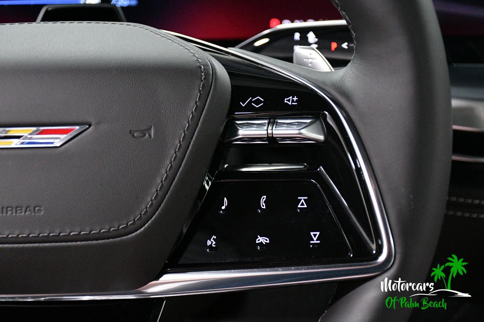 Used 2026 Cadillac Escalade V w/ LPO, ONYX Package image 29