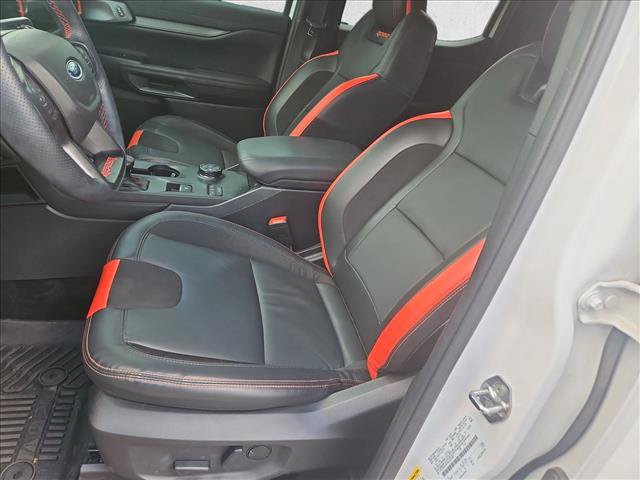 Used 2025 Ford Ranger Raptor AWD/4WD image 16