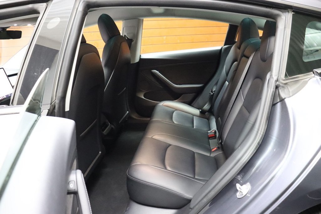 Used 2023 Tesla Model 3 Standard Range RWD image 26