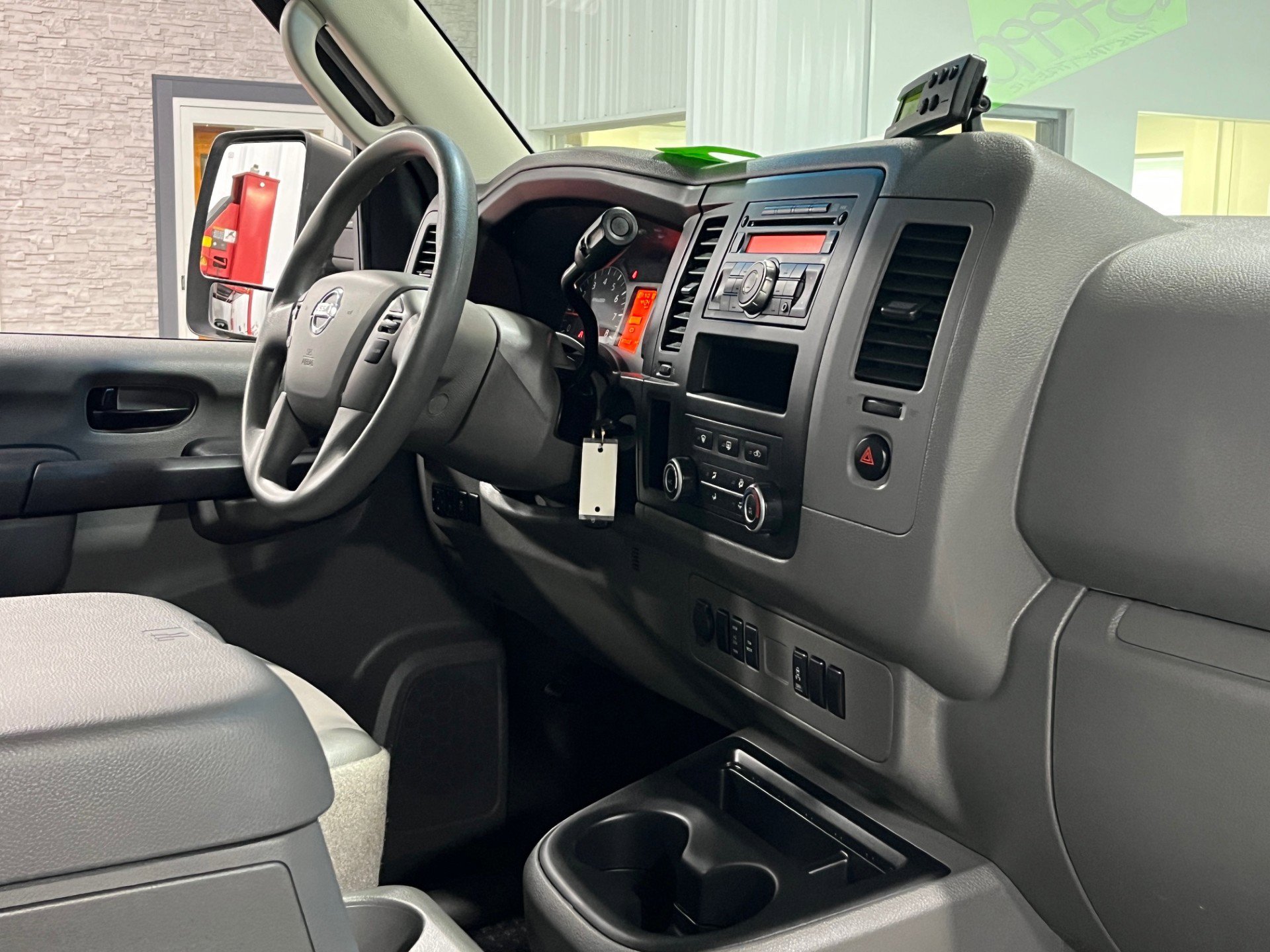 Used 2014 Nissan NV 3500 SV w/ Side & Curtain Airbag Package RWD image 11
