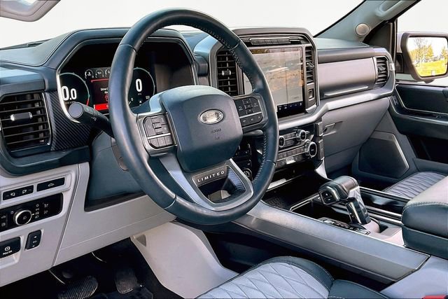 Used 2023 Ford F150 Limited image 12