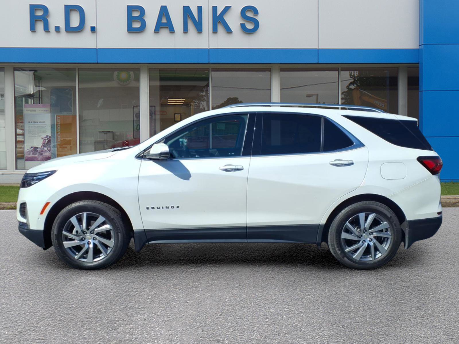 Certified 2023 Chevrolet Equinox Premier image 2