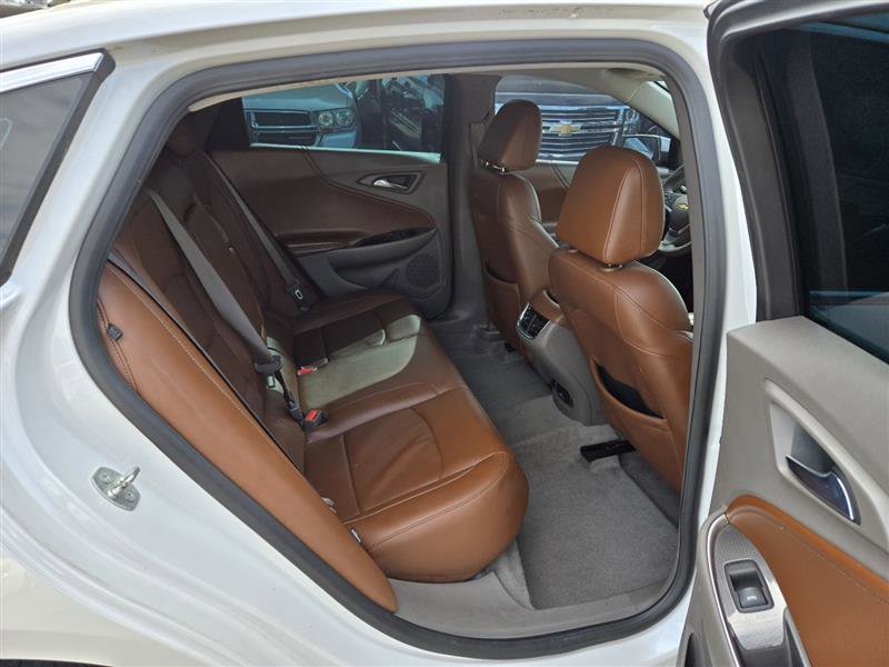 Used 2016 Chevrolet Malibu LT w/ Leather Package image 25