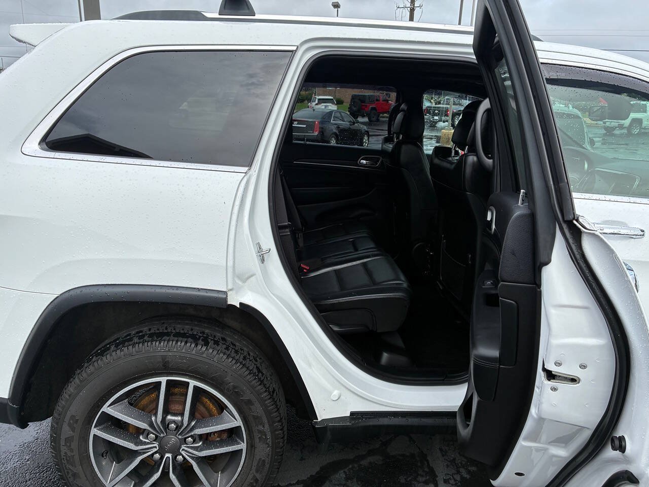 Used 2019 Jeep Grand Cherokee Limited w/ Luxury Group II AWD/4WD image 27