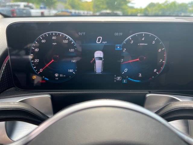 Used 2022 Mercedes-Benz GLB 250 4MATIC image 32