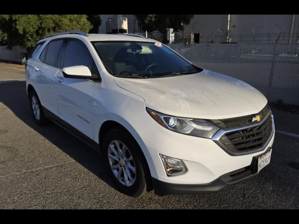 Used 2019 Chevrolet Equinox LT FWD image 2