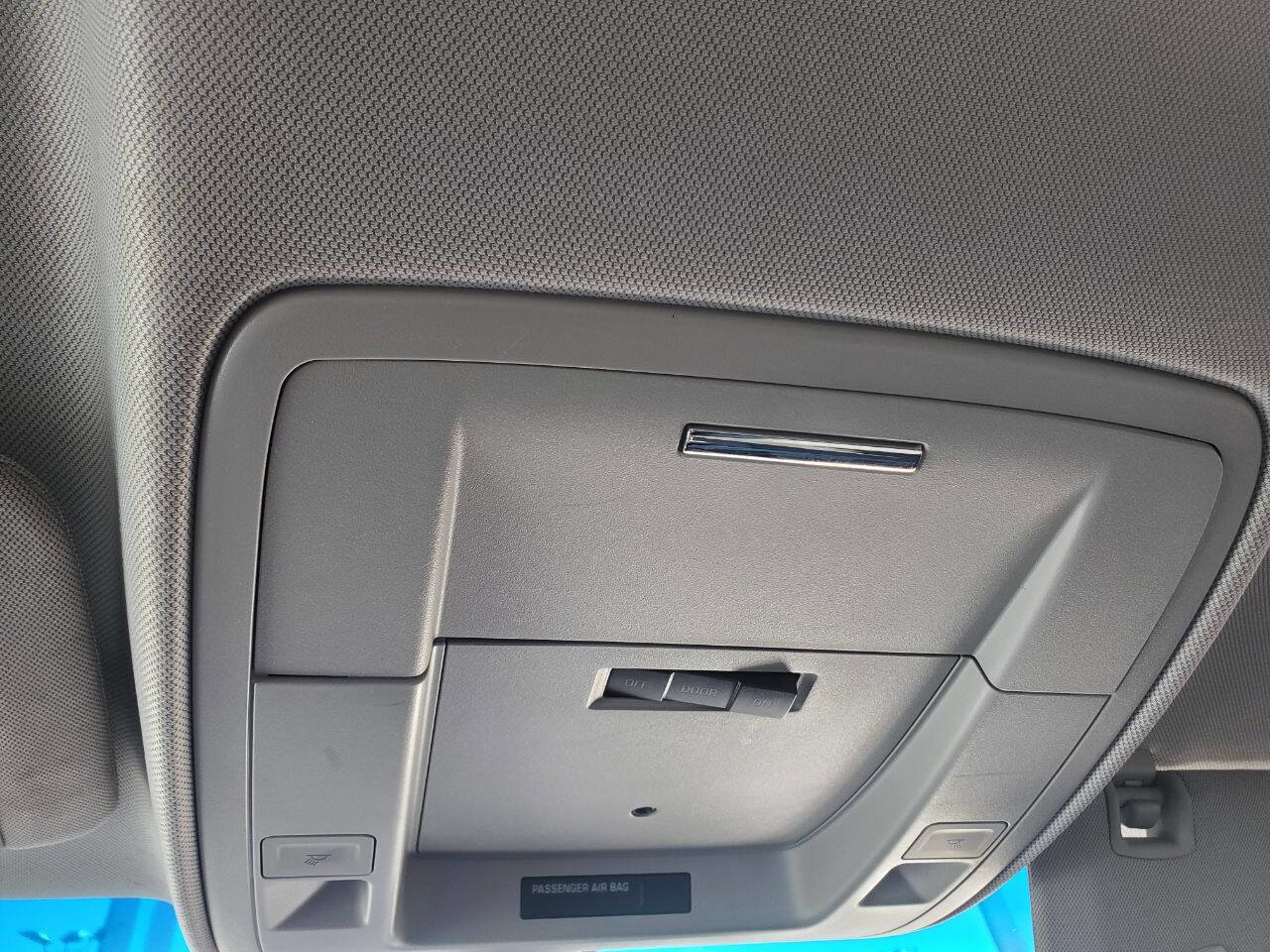 Used 2018 Chevrolet Silverado 1500 LT w/ All Star Edition image 19