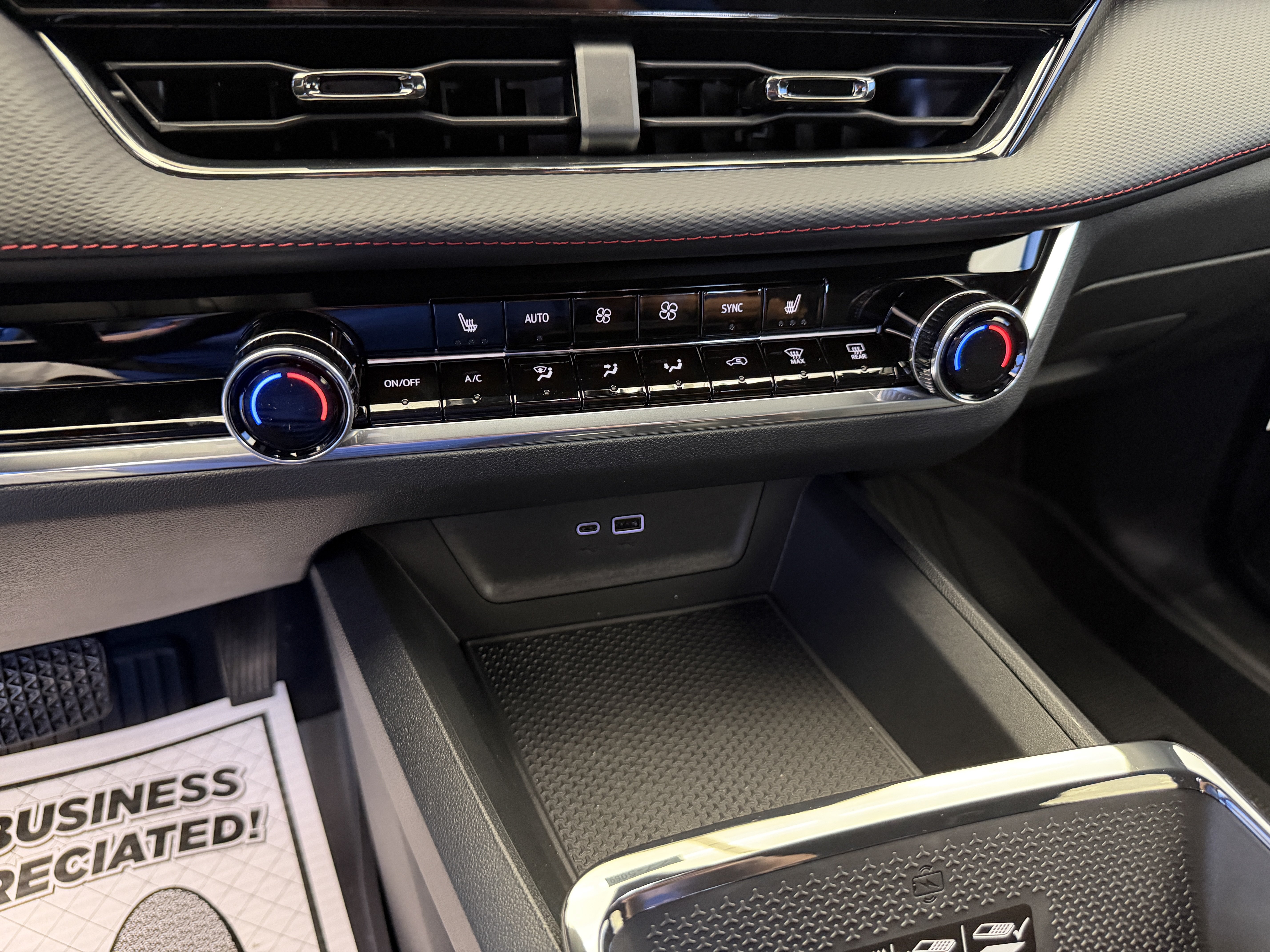 New 2027 Chevrolet Equinox RS w/ Safety and Technology Package FWD image 22