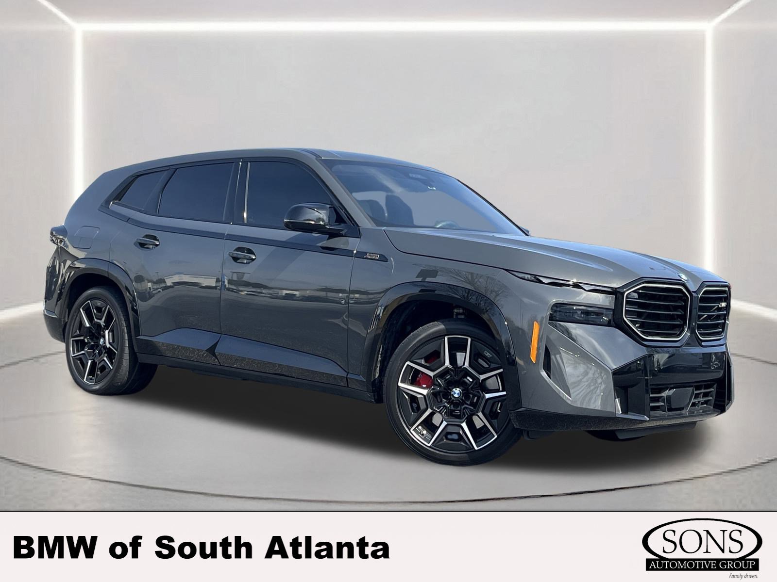 Used 2025 BMW XM image 1