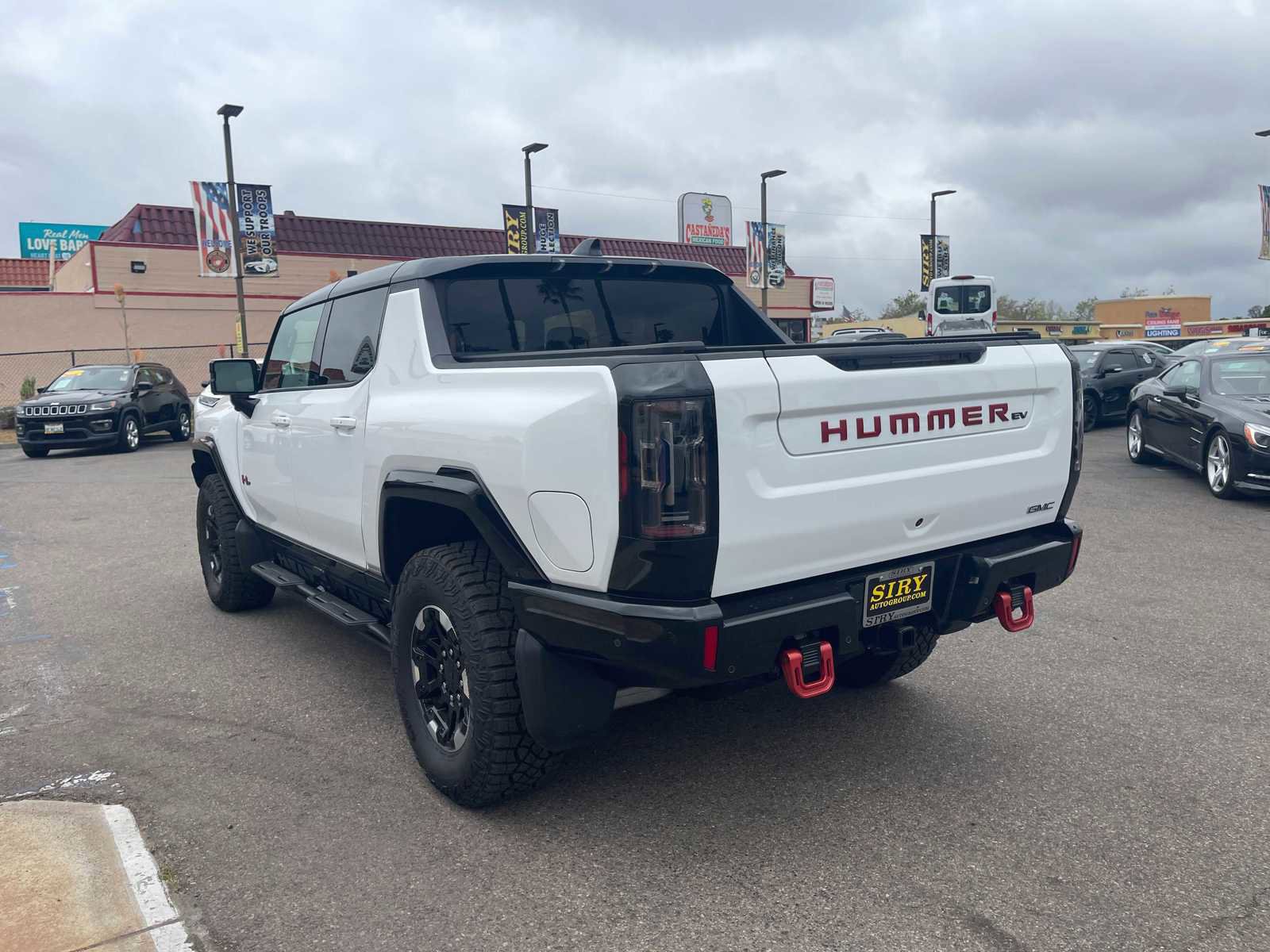 Used 2024 GMC Hummer EV 2X w/ Extreme Off-Road Package image 5