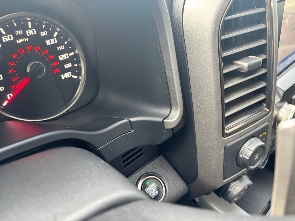 Certified 2020 Ford F150 Raptor w/ Equipment Group 802A Luxury AWD/4WD image 29