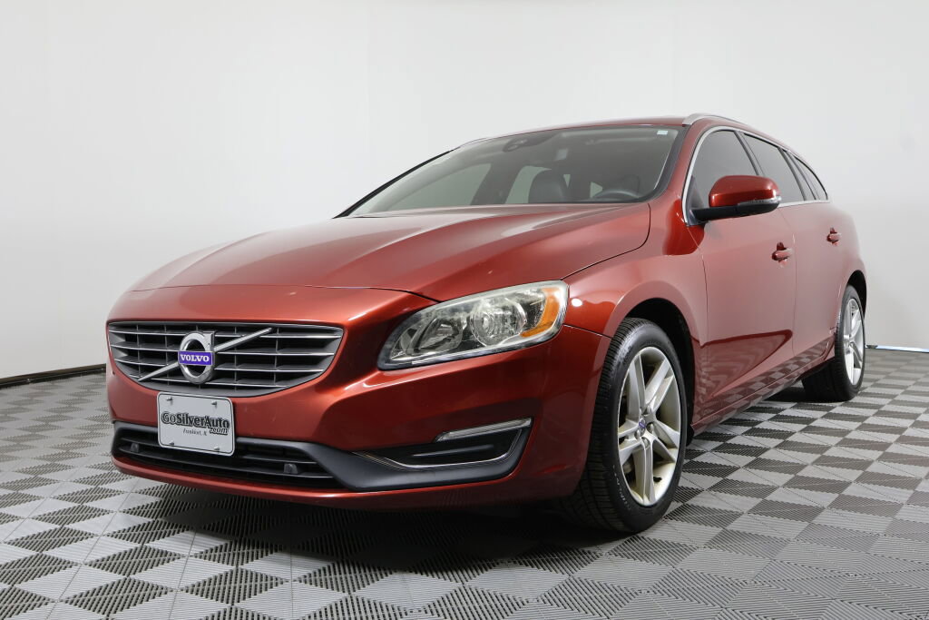 Used 2015 Volvo V60 T5 Premier image 5