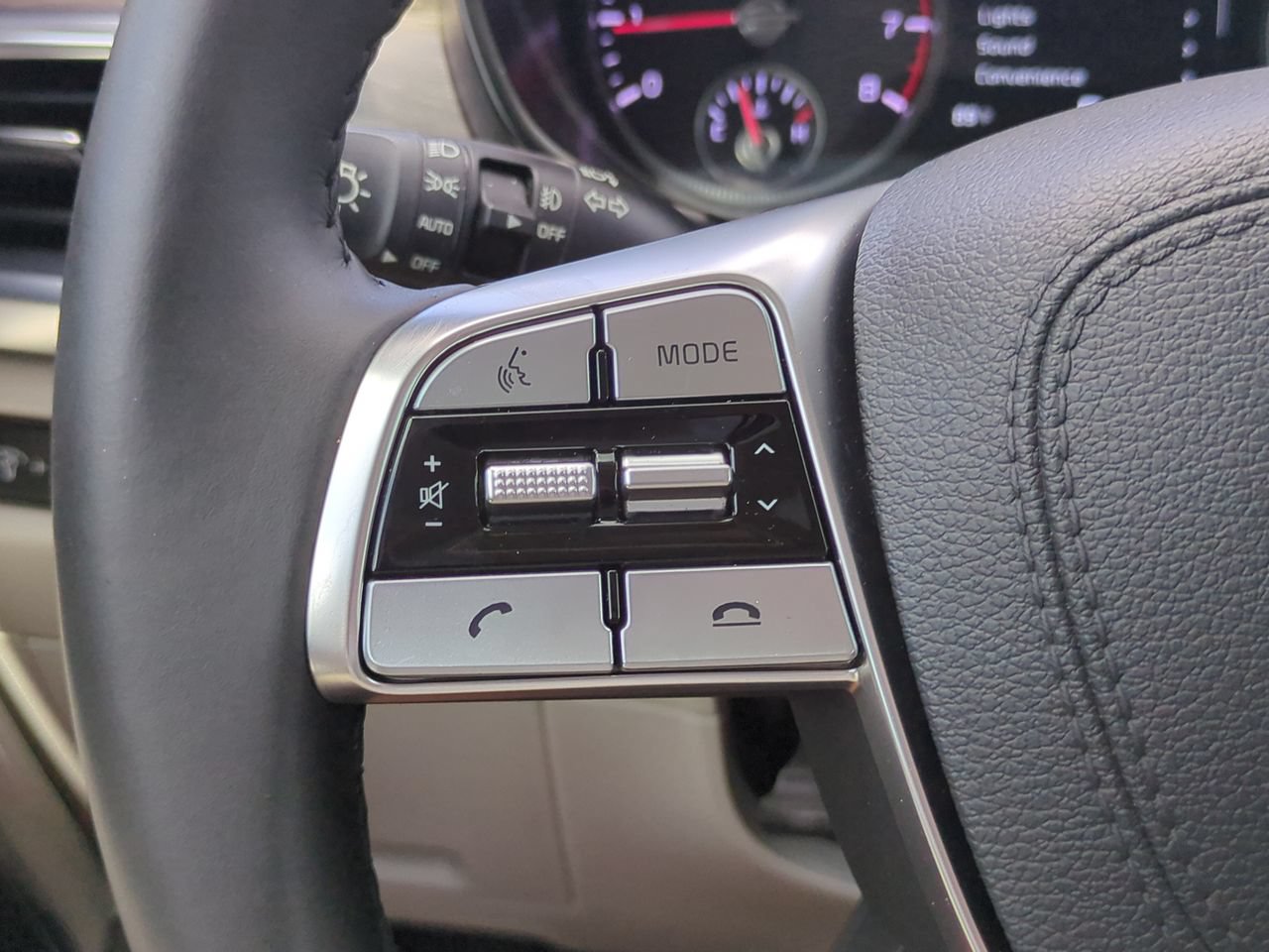 Certified 2022 Kia Telluride SX FWD image 26