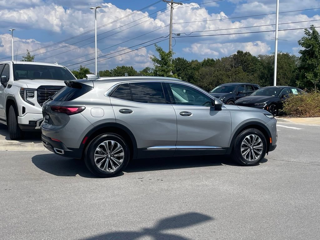 Used 2024 Buick Envision Preferred AWD/4WD image 8