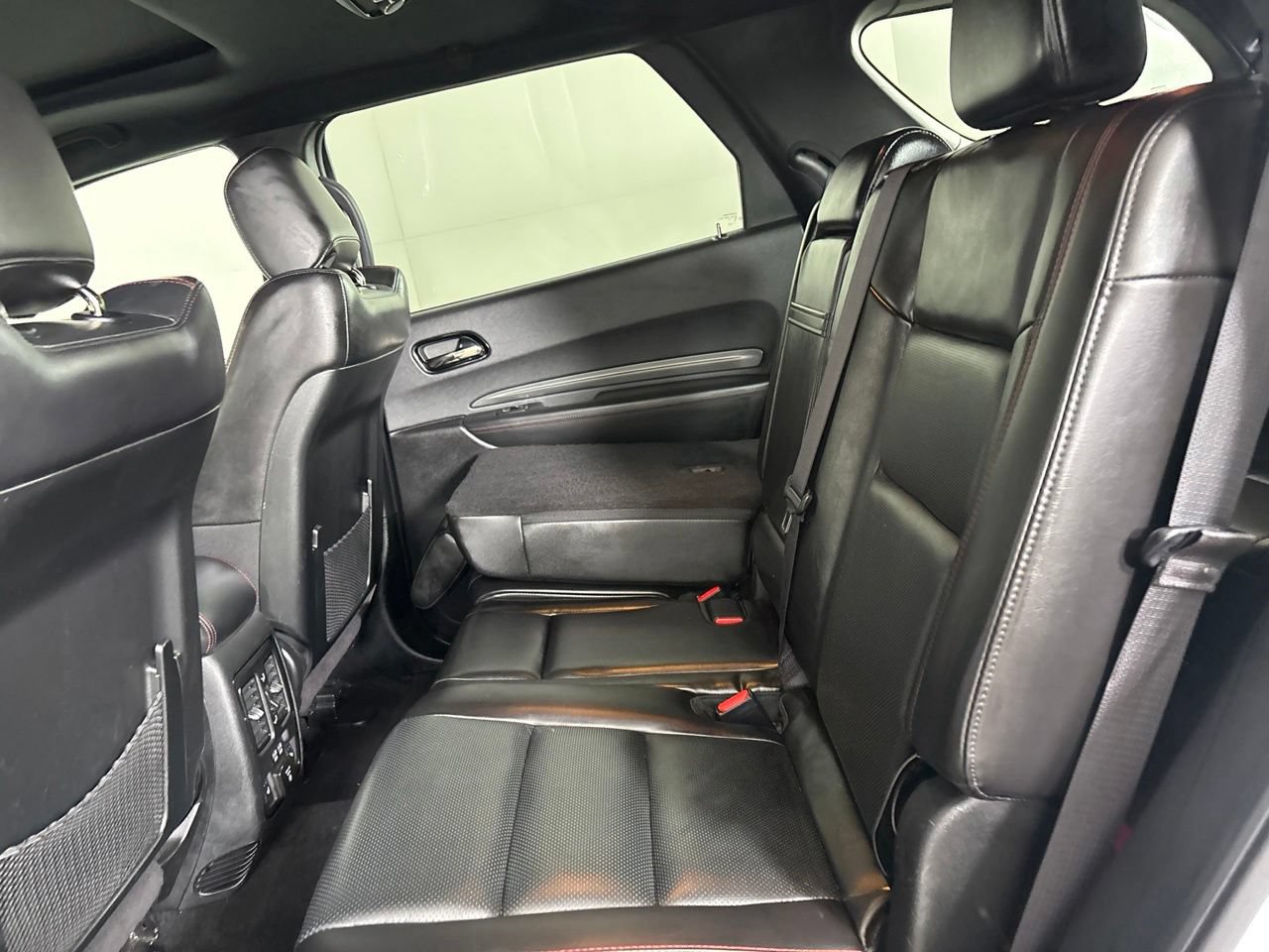 Used 2024 Dodge Durango GT RWD image 24