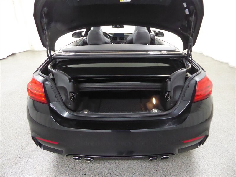 Used 2015 BMW M4 Convertible RWD image 40