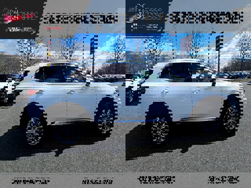 Used 2023 Buick Envision Preferred image 4