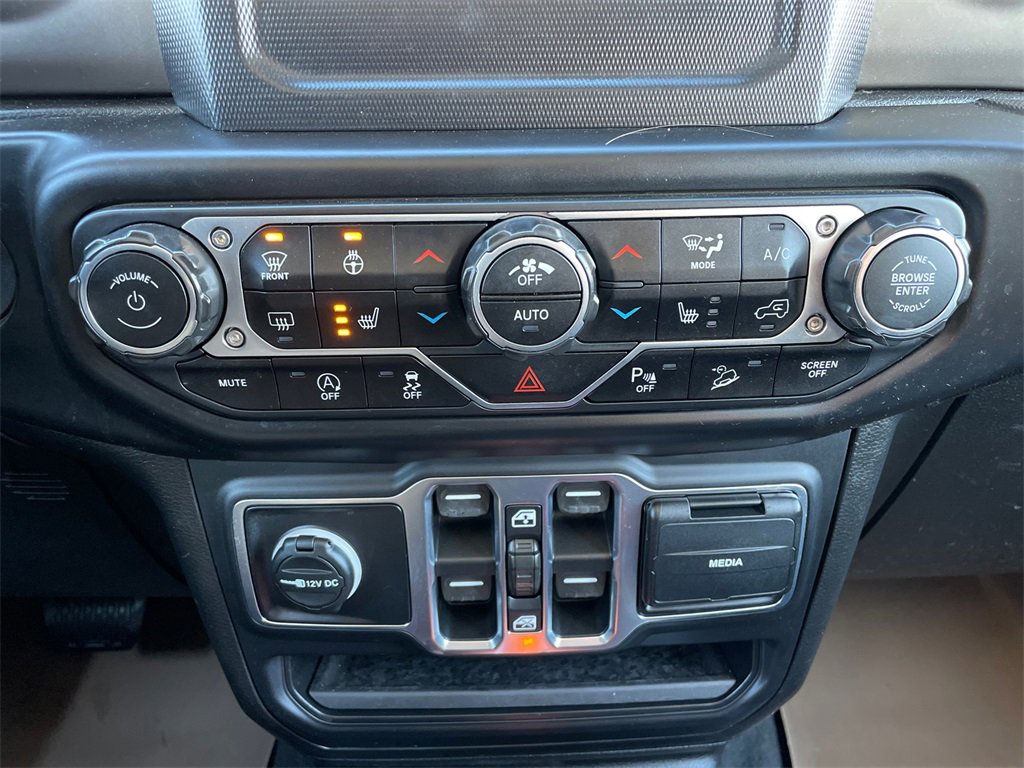 Used 2020 Jeep Wrangler Unlimited Sport S image 11