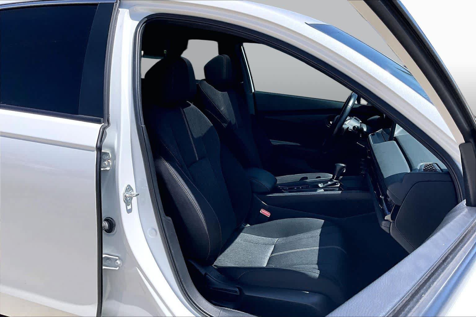 Used 2023 Honda Accord Sport image 17