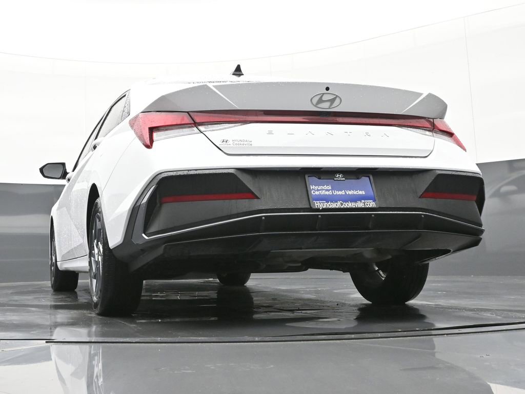 Certified 2024 Hyundai Elantra SEL image 41