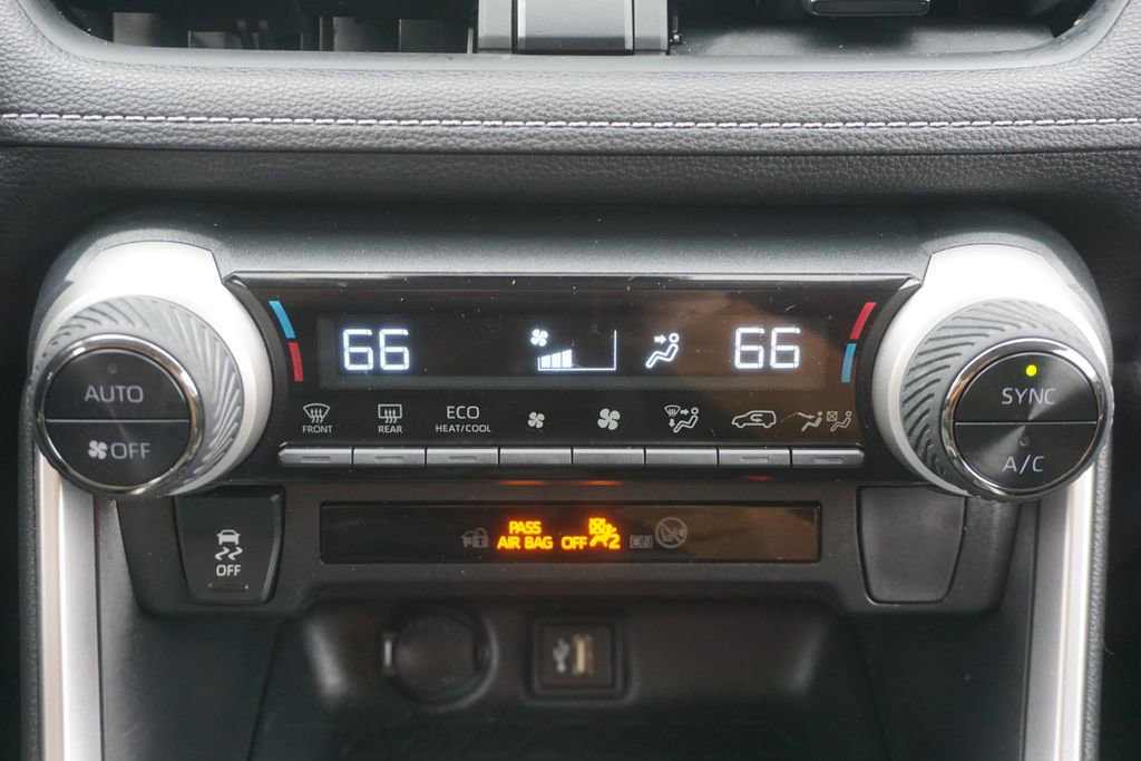 Certified 2023 Toyota RAV4 XLE AWD/4WD image 12