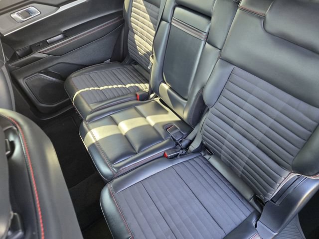 New 2026 Ford Explorer ST-Line RWD image 18