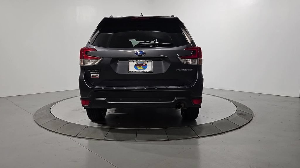 Used 2022 Subaru Forester Limited w/ Popular Package #3 AWD/4WD image 4