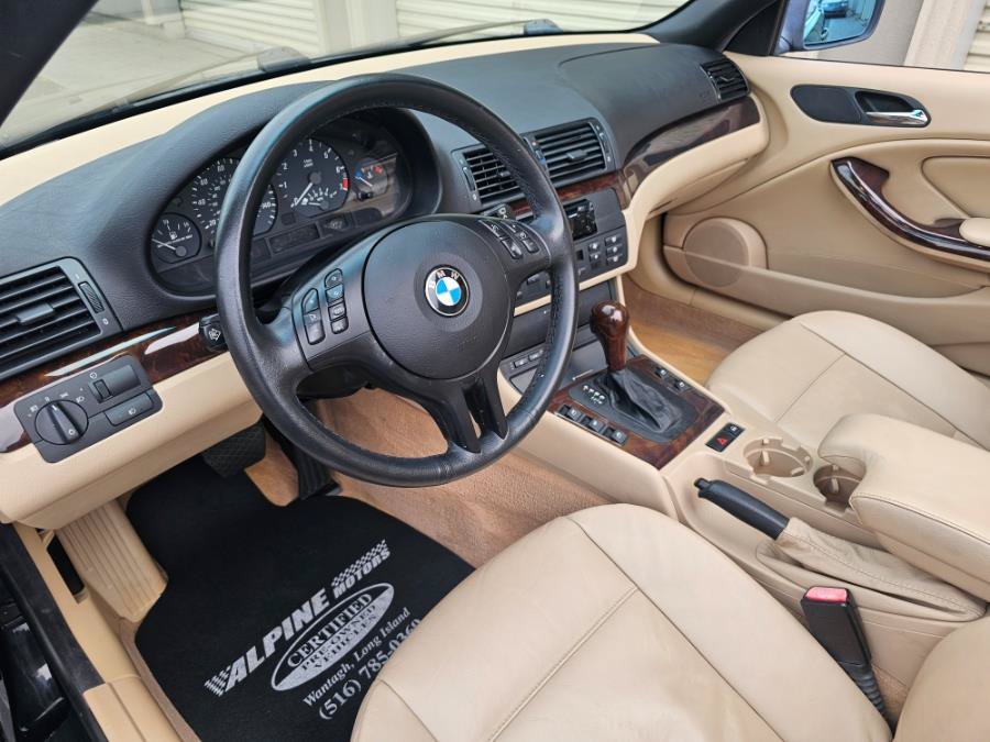 Used 2004 BMW 325Ci Convertible RWD image 16
