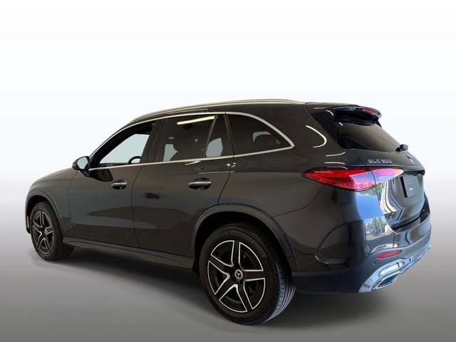 Used 2025 Mercedes-Benz GLC 300 4MATIC image 12